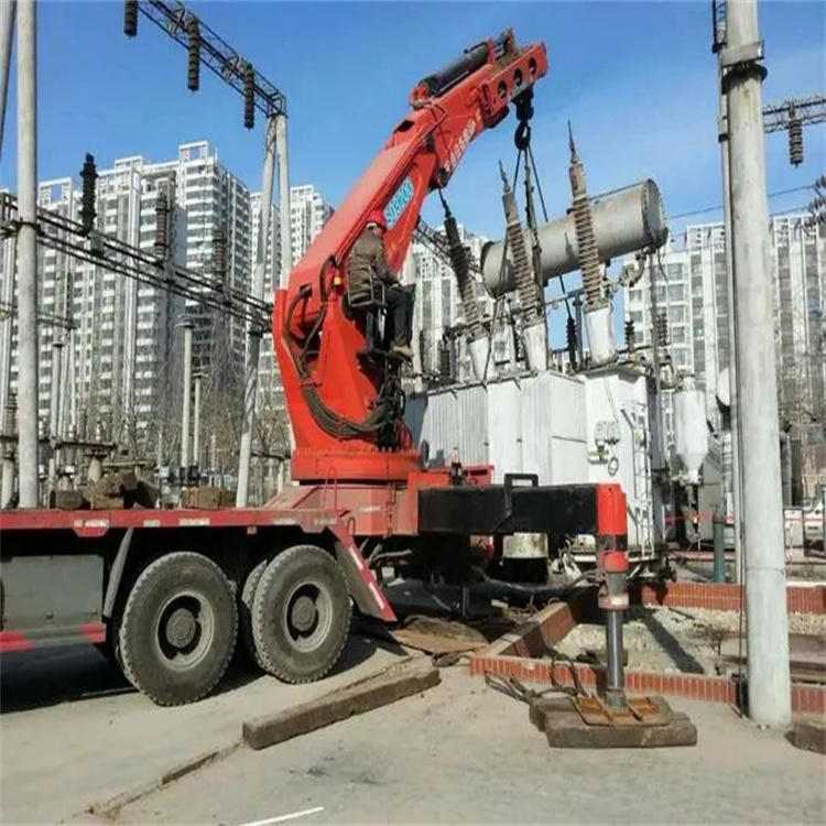 梁山就近吊车出租|工地厂房吊装设备租赁|24小时高效响应