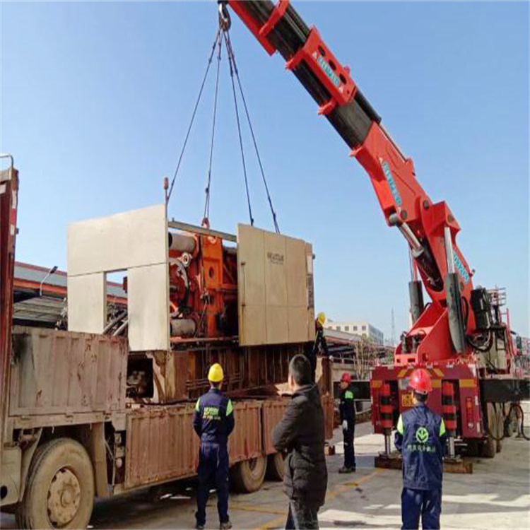 梁山折臂随车吊出租