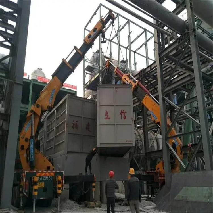 梁山折臂吊车租赁电话