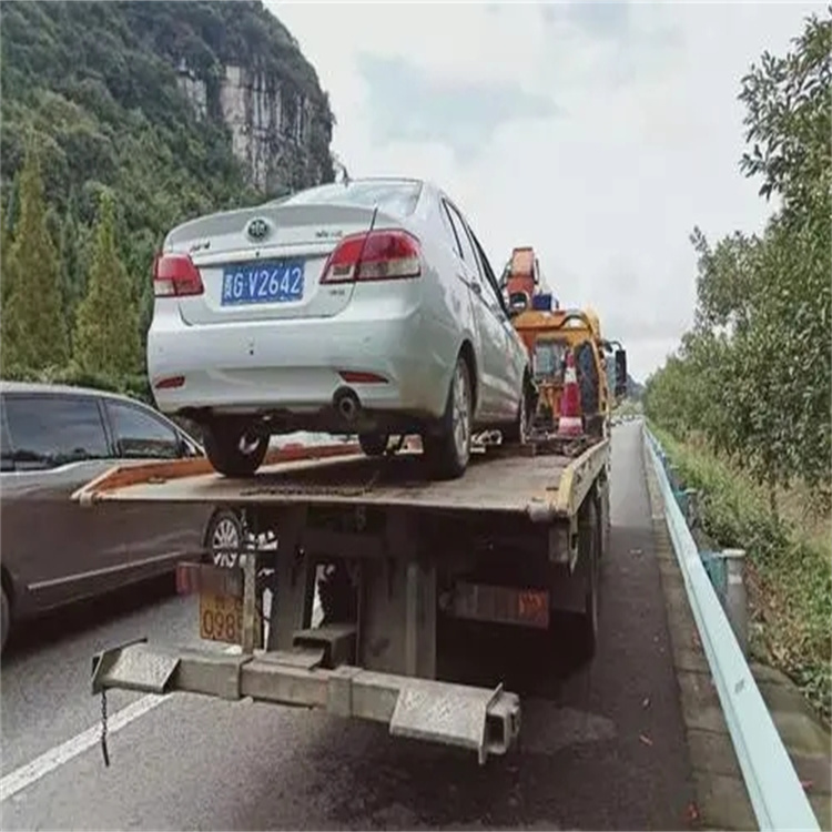 梁山吊车吊小车正确部位