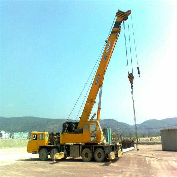 梁山小型吊车出租价格是多少